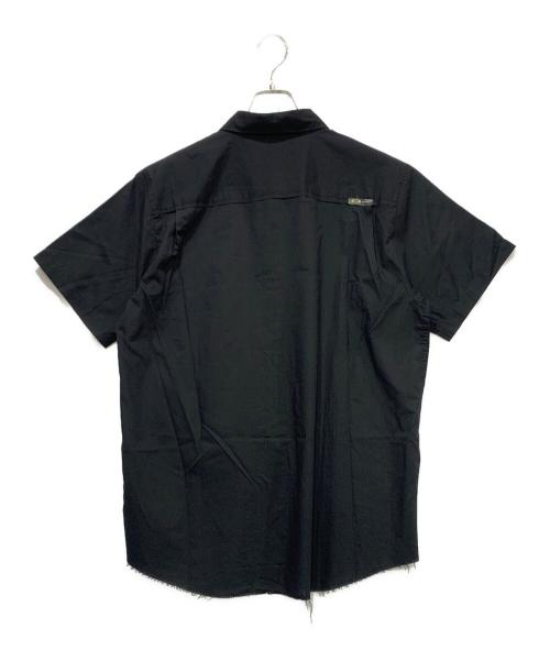 OAKLEY（オークリー）OAKLEY (オークリー) 半袖シャツ ブラック サイズ:SIZE XLの古着・服飾アイテム
