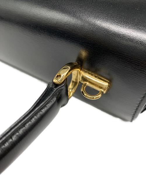 GUCCI（グッチ）GUCCI (グッチ) 2WAYショルダーバッグ ブラックの古着・服飾アイテム