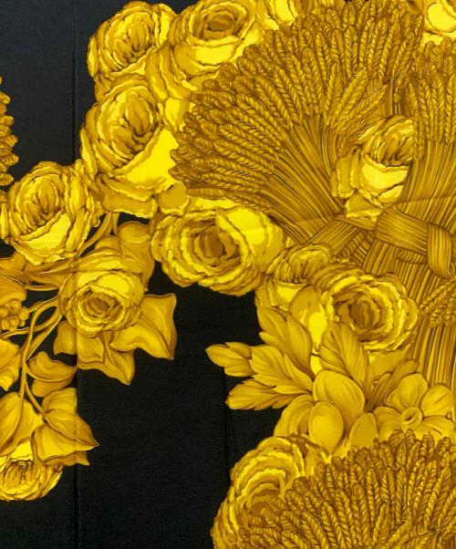 CHANEL（シャネル）CHANEL (シャネル) スカーフ ブラック×ゴールドの古着・服飾アイテム