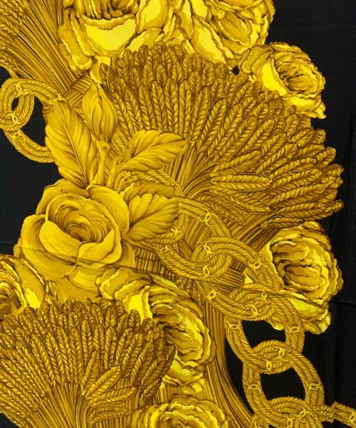 CHANEL（シャネル）CHANEL (シャネル) スカーフ ブラック×ゴールドの古着・服飾アイテム