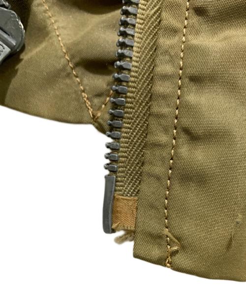 BUZZ RICKSON'S（バズリクソンズ）BUZZ RICKSON'S (バズリクソンズ) B-15B フライトジャケット グリーン サイズ:不明の古着・服飾アイテム