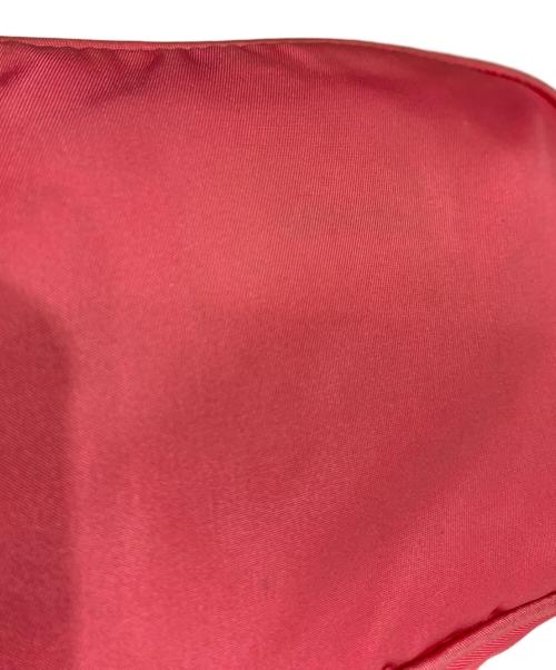 PRADA（プラダ）PRADA (プラダ) ナイロンショルダーバッグ ショッキングピンクの古着・服飾アイテム