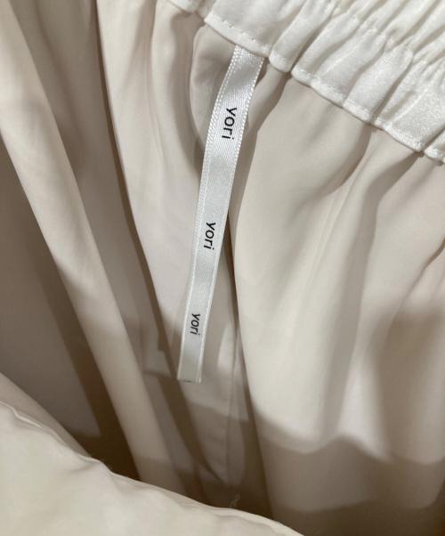 YORI（ヨリ）YORI (ヨリ) パンツ ホワイト サイズ:SIZE 38の古着・服飾アイテム