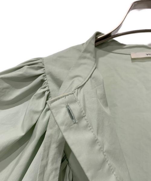 YORI（ヨリ）YORI (ヨリ) 長袖ブラウス グリーン サイズ:FREEの古着・服飾アイテム