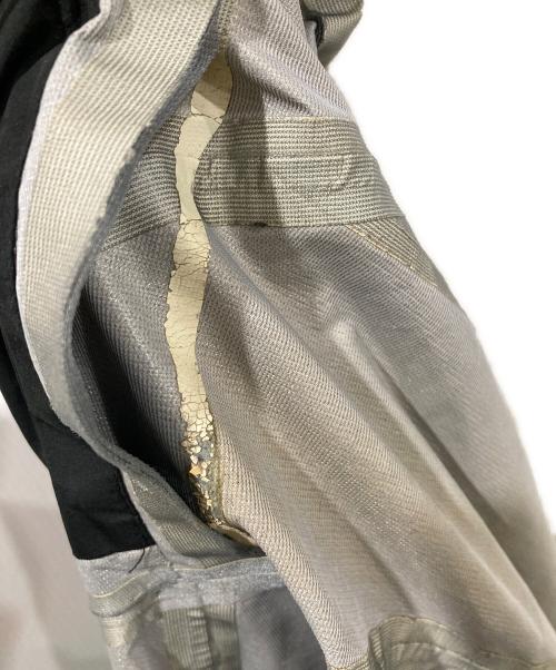 SUPREME（シュプリーム）SUPREME (シュプリーム) Arabic Wet Weather Parka ブラック サイズ:Lサイズの古着・服飾アイテム