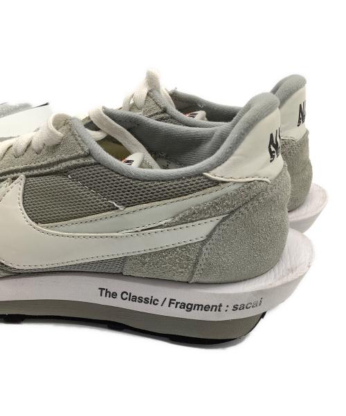 NIKE（ナイキ）NIKE (ナイキ) sacai (サカイ) FRAGMENT (フラッグメント) スニーカー Light Smoke Grey サイズ:26cmの古着・服飾アイテム
