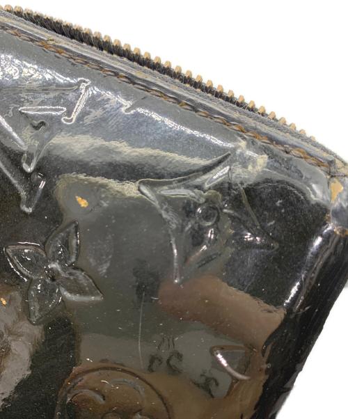 LOUIS VUITTON（ルイ ヴィトン）LOUIS VUITTON (ルイ ヴィトン) モノグラム・ヴェルニ ジッピーウォレット ノワール・マニエティック ブラックの古着・服飾アイテム