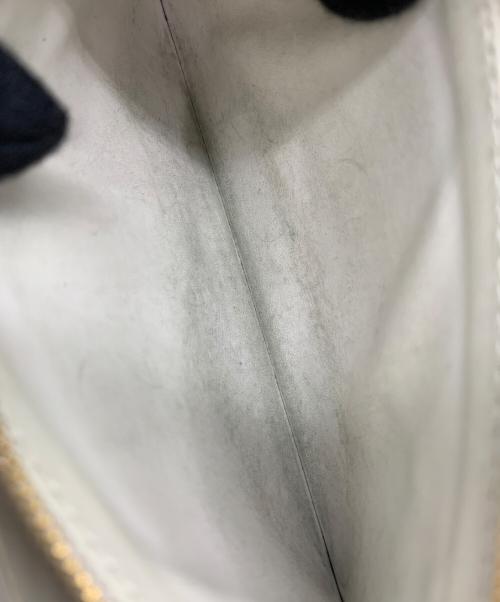 BOTTEGA VENETA（ボッテガベネタ）BOTTEGA VENETA (ボッテガベネタ) 長財布 ホワイトの古着・服飾アイテム