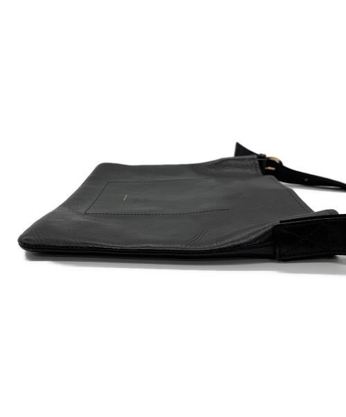 HENDER SCHEME（エンダースキーマ）HENDER SCHEME (エンダースキーマ) twist buckle bag S ブラックの古着・服飾アイテム