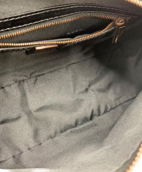 FENDI（フェンディ）FENDI (フェンディ) ズッキーノ　ワンショルダーバッグ ブラウン×ブラックの古着・服飾アイテム