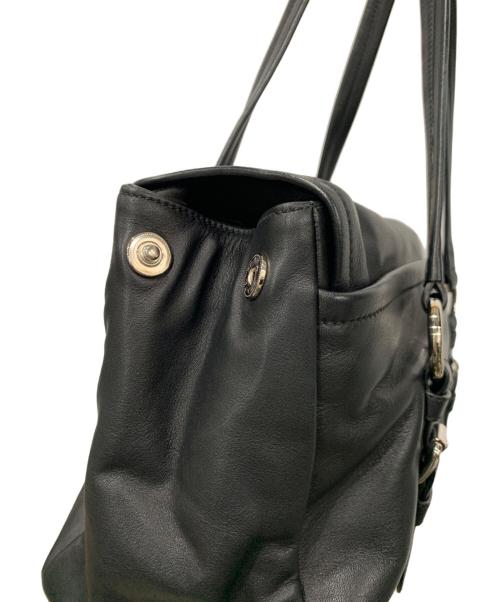 PRADA（プラダ）PRADA (プラダ) セミショルダーバッグ ブラックの古着・服飾アイテム