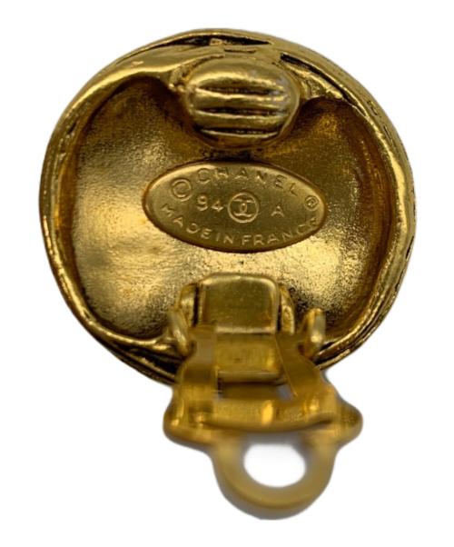 CHANEL（シャネル）CHANEL (シャネル) イヤリング ゴールドカラーの古着・服飾アイテム