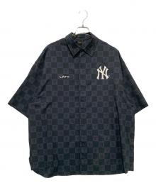 Lyft×MLB（リフト×エムエルビー）の古着「半袖シャツ」｜ブラック