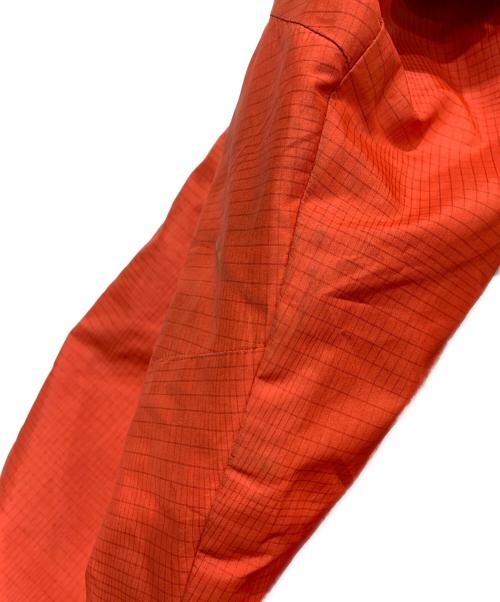 Patagonia（パタゴニア）Patagonia (パタゴニア) マイクロパフフーディー レッド サイズ:Lサイズの古着・服飾アイテム