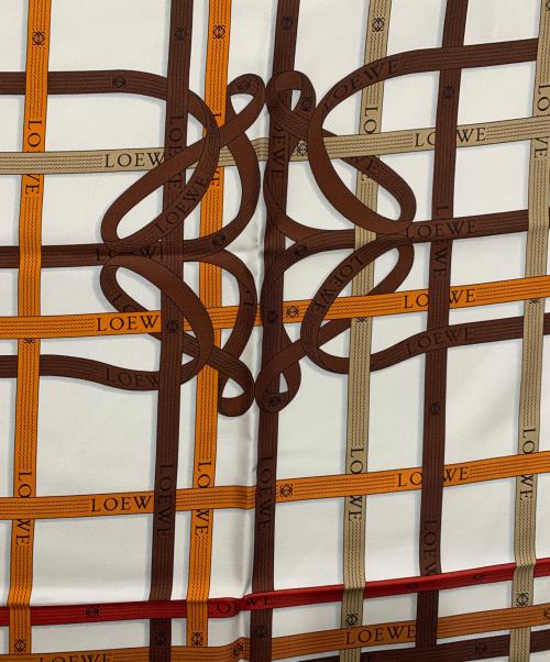 LOEWE（ロエベ）LOEWE (ロエベ) シルクスカーフ ホワイト×ブラウン 未使用品の古着・服飾アイテム