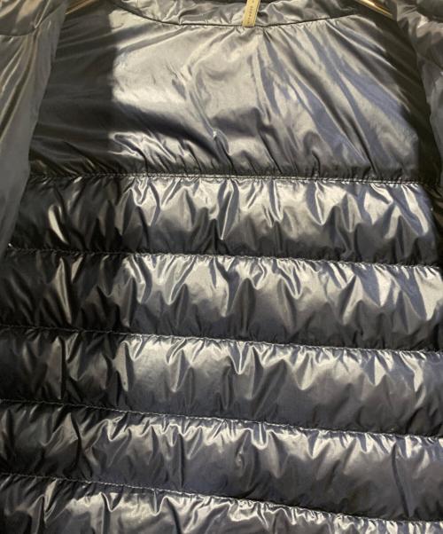 MONCLER（モンクレール）MONCLER (モンクレール) ライトダウンジャケット ネイビー サイズ:SIZE 3の古着・服飾アイテム