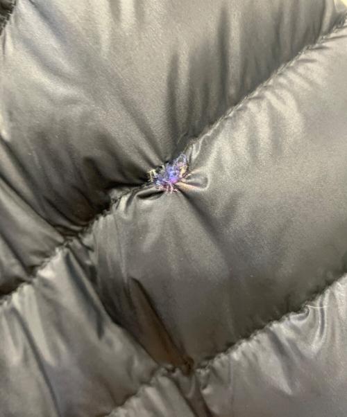 MONCLER（モンクレール）MONCLER (モンクレール) ライトダウンジャケット ネイビー サイズ:SIZE 3の古着・服飾アイテム