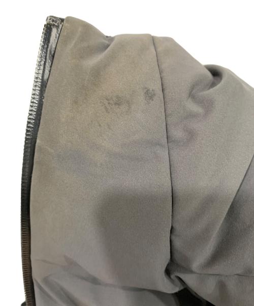 DESCENTE（デサント）DESCENTE (デサント) ダウンジャケット グレー サイズ:Lサイズの古着・服飾アイテム