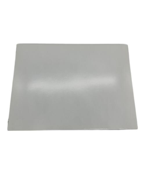 FURLA（フルラ）FURLA (フルラ) ラインストーン付きマフラー 未使用品の古着・服飾アイテム