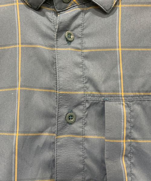 ARC'TERYX（アークテリクス）ARC'TERYX (アークテリクス) 長袖シャツ グレー サイズ:Mサイズの古着・服飾アイテム