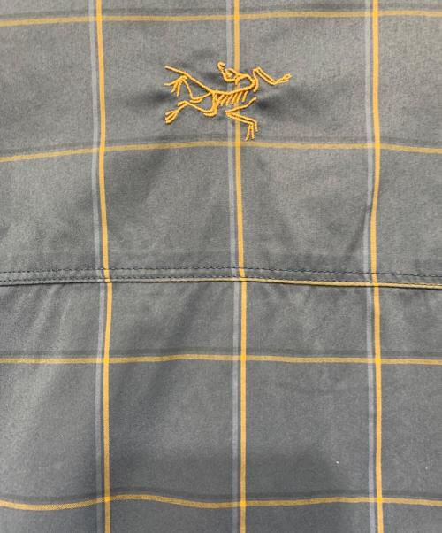 ARC'TERYX（アークテリクス）ARC'TERYX (アークテリクス) 長袖シャツ グレー サイズ:Mサイズの古着・服飾アイテム