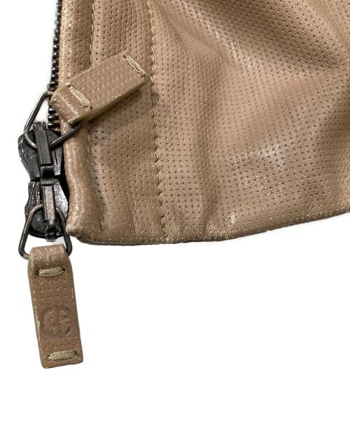 GIORGIO ARMANI（ジョルジョアルマーニ）GIORGIO ARMANI (ジョルジョアルマーニ) パンチングレザージャケット ベージュ サイズ:SIZE 56の古着・服飾アイテム