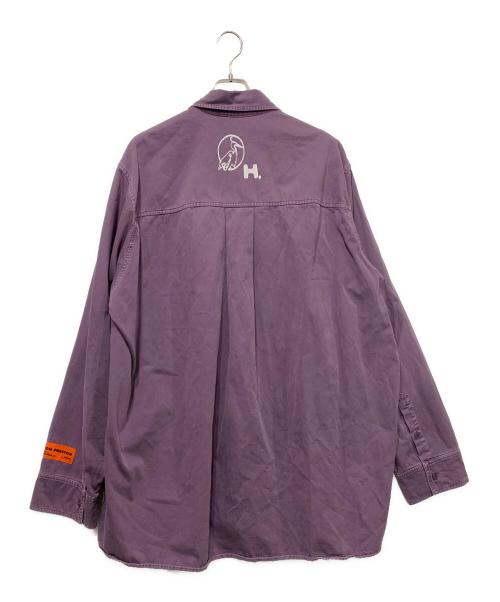 HERON PRESTON（ヘロンプレストン）HERON PRESTON (ヘロンプレストン) ロゴパッチ オーバーシャツ パープル サイズ:XLサイズの古着・服飾アイテム