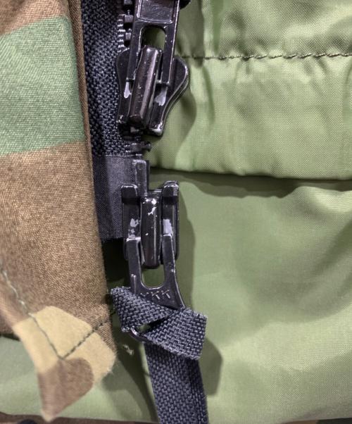 US ARMY（ユーエスアーミー）US ARMY (ユーエスアーミー) ミリタリージャケット グリーン サイズ:Sサイズの古着・服飾アイテム