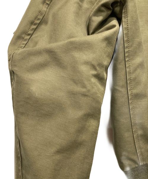 AVIREX（アヴィレックス）AVIREX (アヴィレックス) B-15フライトジャケット グリーン サイズ:Ｍの古着・服飾アイテム