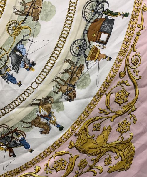 HERMES（エルメス）HERMES (エルメス) カレ90　ロンシャンへの散歩 ピンクの古着・服飾アイテム