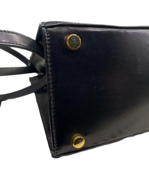 Salvatore Ferragamo（サルヴァトーレ フェラガモ）Salvatore Ferragamo (サルヴァトーレ フェラガモ) ヴァラリボンハンドバッグ ブラックの古着・服飾アイテム