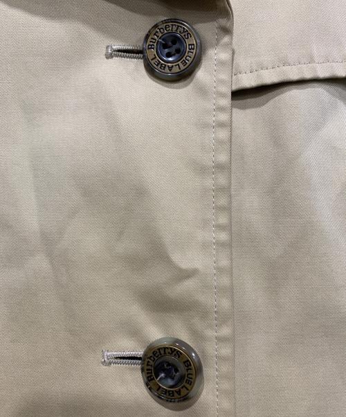 BURBERRY BLUE LABEL（バーバリーロンドンブルーレーベル）BURBERRY BLUE LABEL (バーバリーロンドンブルーレーベル) トレンチコート ベージュ サイズ:SIZE 40の古着・服飾アイテム