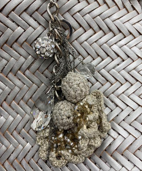 SAINT CHRISTOPHER（セント クリストファー）SAINT CHRISTOPHER (セント クリストファー) 編込みハンドバッグ シルバーの古着・服飾アイテム