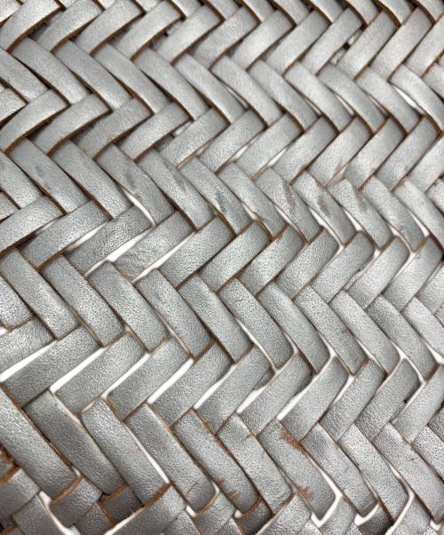 SAINT CHRISTOPHER（セント クリストファー）SAINT CHRISTOPHER (セント クリストファー) 編込みハンドバッグ シルバーの古着・服飾アイテム