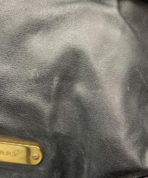 BURBERRY（バーバリー）BURBERRY (バーバリー) プローサム　ショルダーバッグ ブラックの古着・服飾アイテム