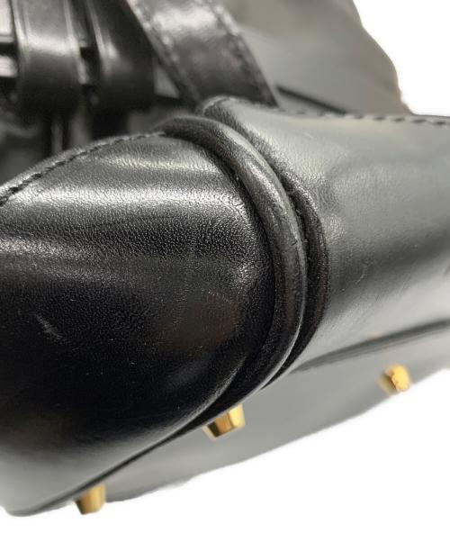 BURBERRY（バーバリー）BURBERRY (バーバリー) プローサム　ショルダーバッグ ブラックの古着・服飾アイテム