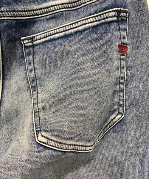 DIESEL（ディーゼル）DIESEL (ディーゼル) ジョグジーンズ インディゴ サイズ:SIZE W23の古着・服飾アイテム