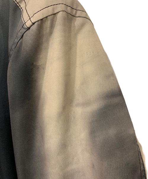 DIESEL（ディーゼル）DIESEL (ディーゼル) ブルゾン ベージュ×ブラック サイズ:Mサイズの古着・服飾アイテム