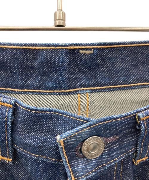 LEVI'S（リーバイス）LEVI'S (リーバイス) デニムパンツ インディゴ サイズ:W30×L34の古着・服飾アイテム