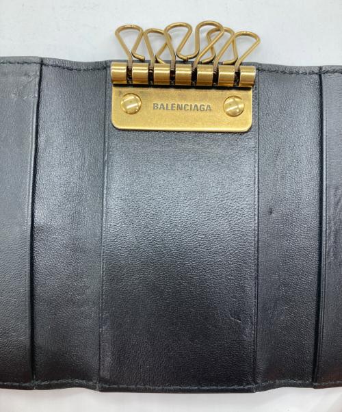 BALENCIAGA（バレンシアガ）BALENCIAGA (バレンシアガ) BBモノグラムキーケース ブラックの古着・服飾アイテム