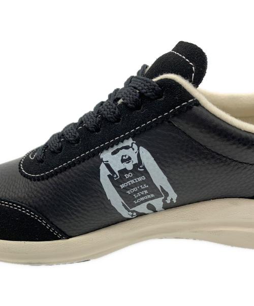 Sangacio（サンガッチョ）Sangacio (サンガッチョ) Brandalised (ブランダライズド) にゅBLOW『BRANDALISED』バンクシーグラフィティフォト ブラック サイズ:23cmの古着・服飾アイテム