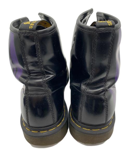 Dr.Martens（ドクターマーチン）Dr.Martens (ドクターマーチン) Needles (ニードルズ) 8ホールブーツ　60周年記念モデル ブラック×パープル サイズ:UK9の古着・服飾アイテム
