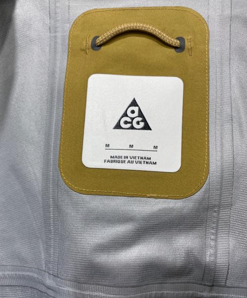 NIKE ACG（ナイキエーシージー）NIKE ACG (ナイキエーシージー) AS M NRG ACG MISERY RDGE GORE JACKET ブラウン×グレー サイズ:Mサイズの古着・服飾アイテム