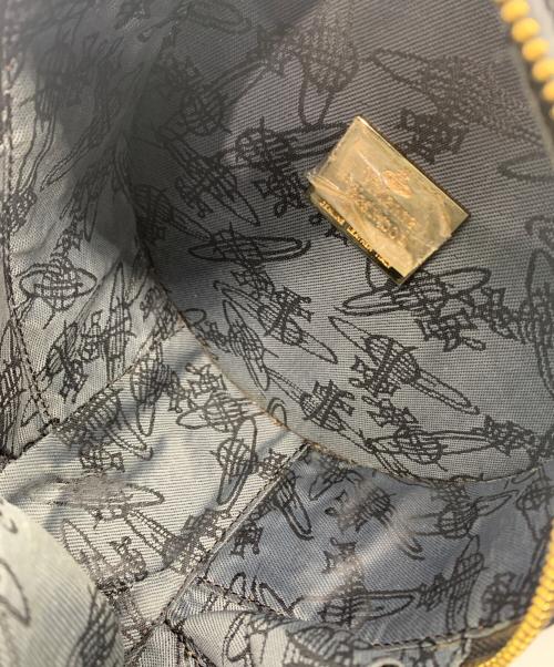 Vivienne Westwood（ヴィヴィアンウエストウッド）Vivienne Westwood (ヴィヴィアンウエストウッド) ラウンドショルダーバッグ ブラックの古着・服飾アイテム