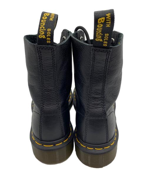 Dr.Martens（ドクターマーチン）Dr.Martens (ドクターマーチン) 8ホールブーツ ブラック サイズ:22.5cmの古着・服飾アイテム
