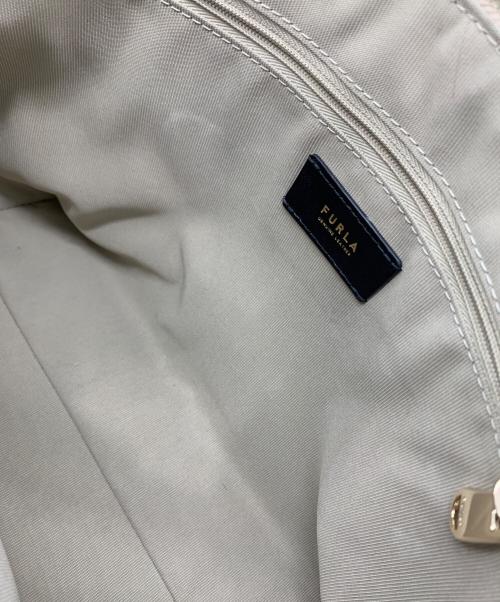 FURLA（フルラ）FURLA (フルラ) 2WAYショルダーバッグ　ダフネサッチェル ベージュの古着・服飾アイテム