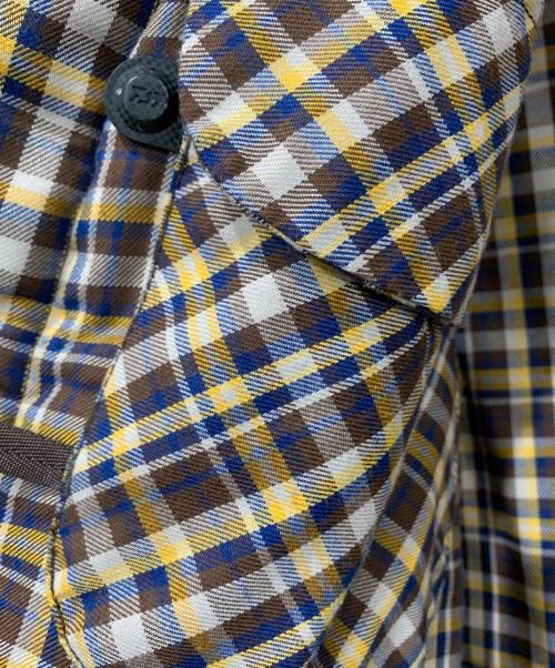 DAIWA（ダイワ）DAIWA (ダイワ) TECH REVERSIBLE TREKKING VEST グレー×ブラウン サイズ:Mサイズの古着・服飾アイテム