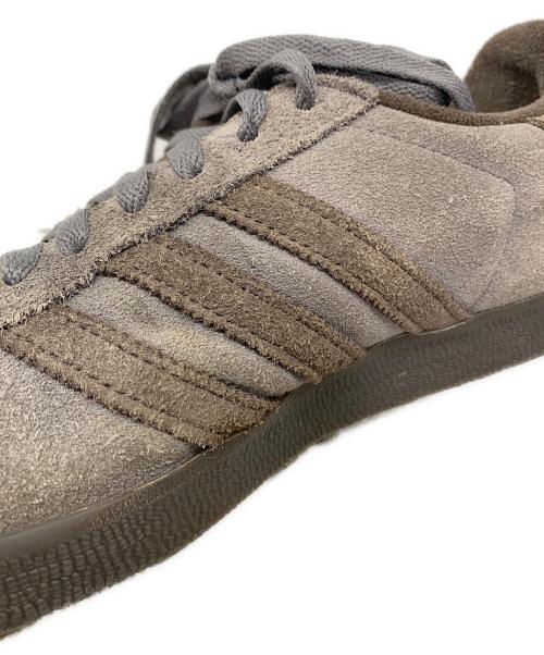 adidas（アディダス）adidas (アディダス) GAZELLE（ガゼル） グレー サイズ:26cmの古着・服飾アイテム