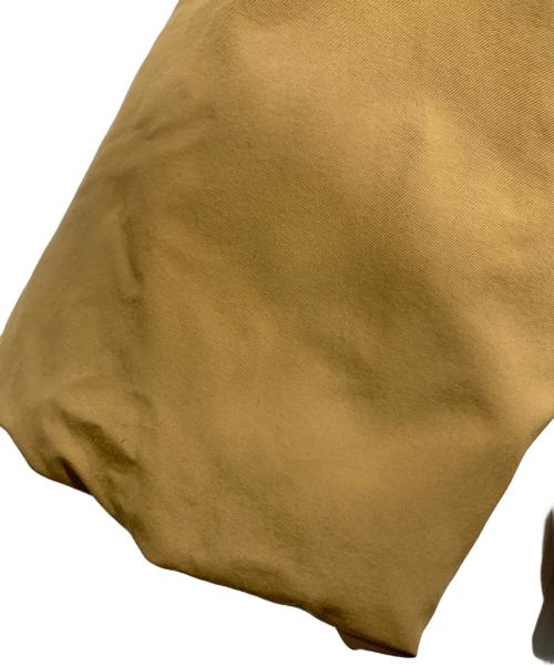 BURBERRY BLUE LABEL（バーバリー ブルー レーベル）BURBERRY BLUE LABEL (バーバリーロンドンブルーレーベル) リバーシブルダウンジャケット ベージュ サイズ:SIZE 38の古着・服飾アイテム