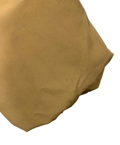 BURBERRY BLUE LABEL（バーバリー ブルー レーベル）BURBERRY BLUE LABEL (バーバリーロンドンブルーレーベル) リバーシブルダウンジャケット ベージュ サイズ:SIZE 38の古着・服飾アイテム